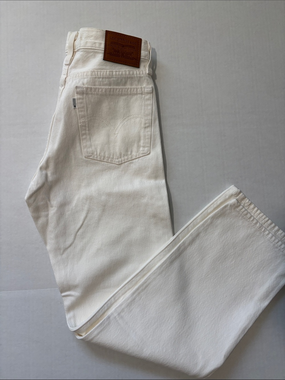 Levi's White Slim Straight women’s Jeans Stretch